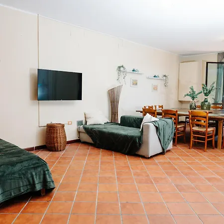 Yuna Rent - Il Vecchio Frantoio Villa *